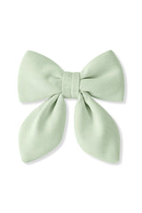 Medium Alligator Clip Bow in Basil