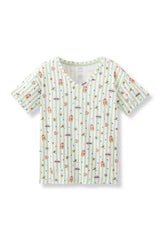 Women's Relaxed Fit V-Neck in Honeydukes