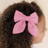 Medium Alligator Clip Bow in Apple Blossom