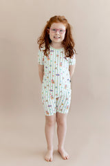 Short Sleeve Pajamas in Honeydukes