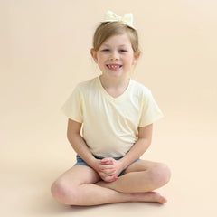 Medium Alligator Clip Bow in Chamomile