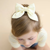 Medium Alligator Clip Bow in Chamomile