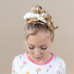 Scrunchie in Cloud