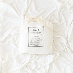 Fitted Sheet with Pillowcases in Cloud