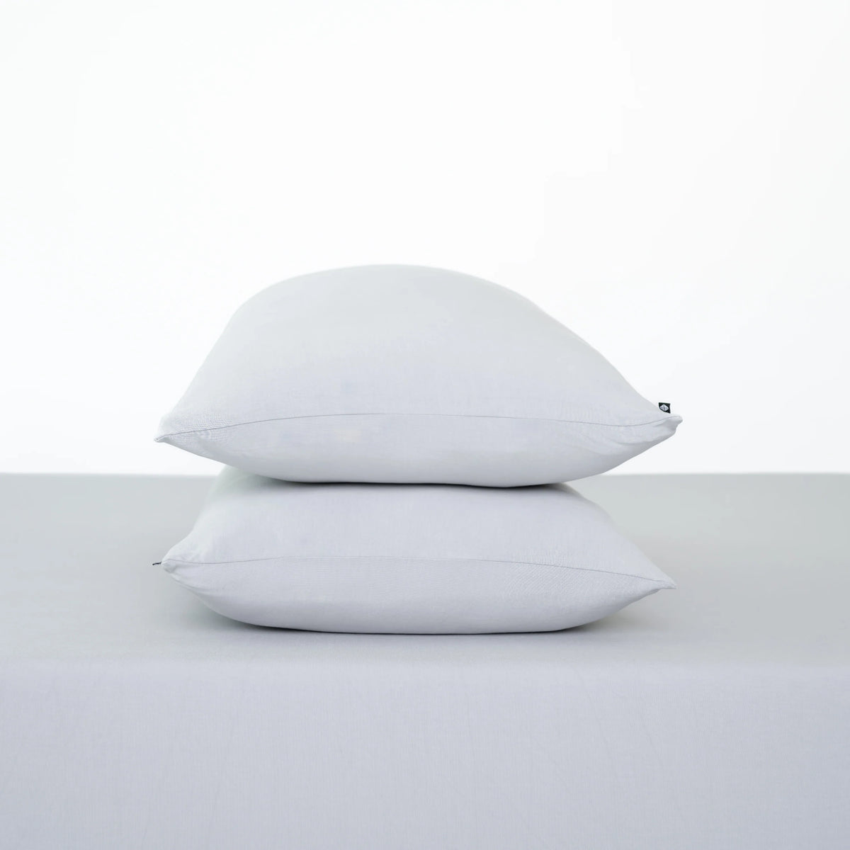Fitted Sheet with Pillowcases in Storm